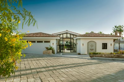 Luxury Villa Photo #30