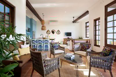 Luxury Villa Photo #12