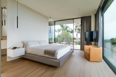 Luxury Villa Photo #48