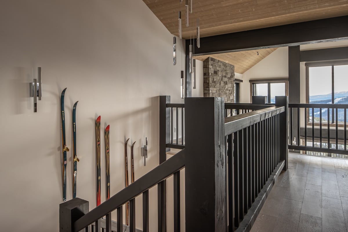 22 Lower Cascade Ridge