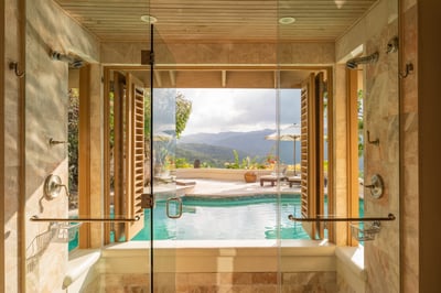 Luxury Villa Photo #16