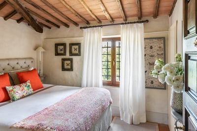 Luxury Villa Photo #23