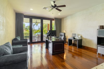 Luxury Villa Photo #34