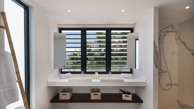Luxury Villa Photo #29