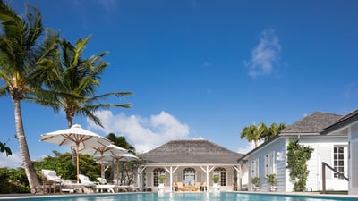 Luxury Villa Photo #2