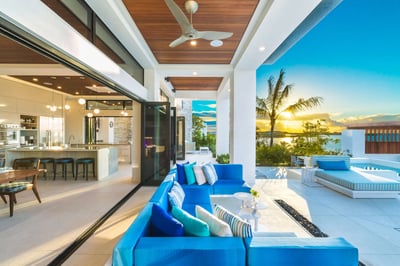 Luxury Villa Photo #15