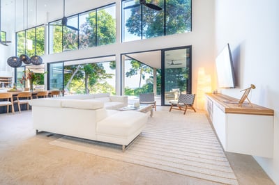 Luxury Villa Photo #22