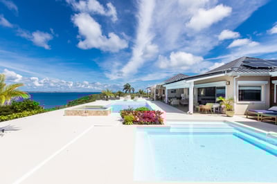 Luxury Villa Photo #12