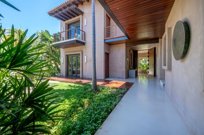 Luxury Villa Photo #63