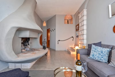 Luxury Villa Photo #22