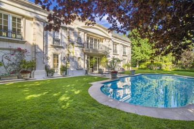 Luxury Villa Photo #8
