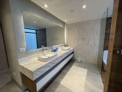 Luxury Villa Photo #60