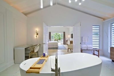 Luxury Villa Photo #8