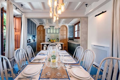 Luxury Villa Photo #15