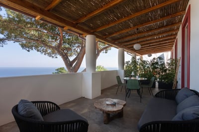 Luxury Villa Photo #15