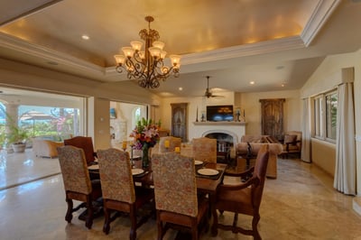 Luxury Villa Photo #10