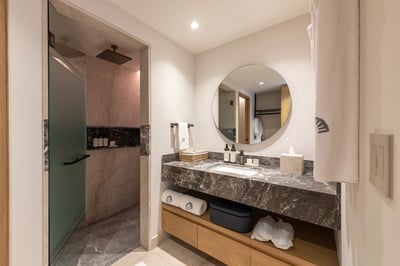 Luxury Villa Photo #36