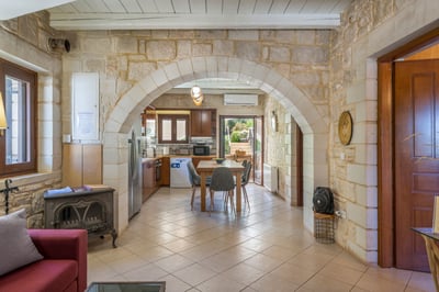 Luxury Villa Photo #39