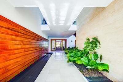 Luxury Villa Photo #37