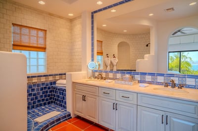 Luxury Villa Photo #41