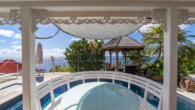 Luxury Villa Photo #8