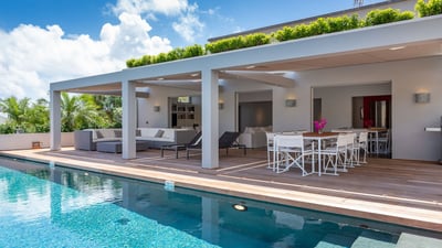 Luxury Villa Photo #2