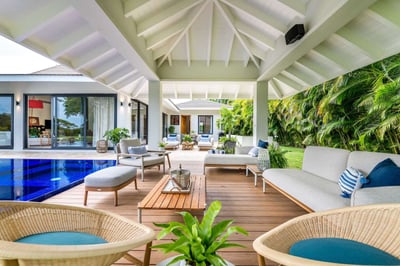 Luxury Villa Photo #12