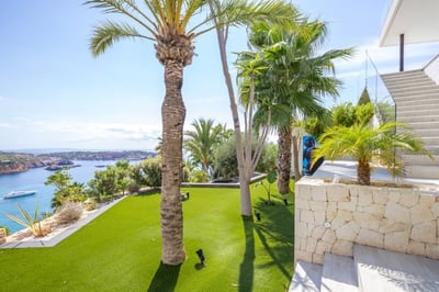 Luxury Villa Photo #8