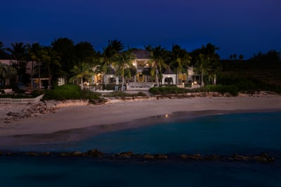 Luxury Villa Photo #2