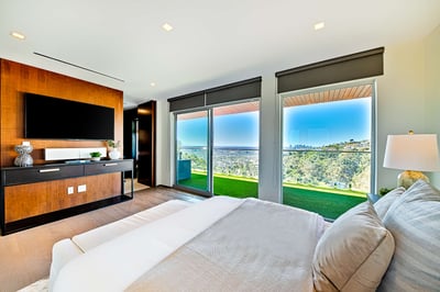 Luxury Villa Photo #46