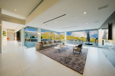 Luxury Villa Photo #33