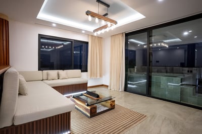 Luxury Villa Photo #23