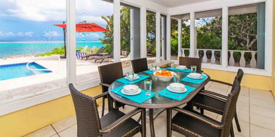 Luxury Villa Photo #9