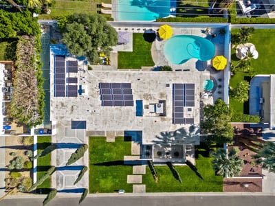 Luxury Villa Photo #39