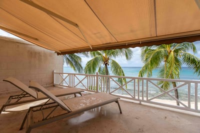 Luxury Villa Photo #4