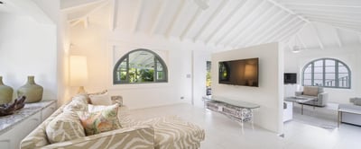 Luxury Villa Photo #21