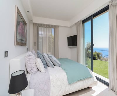 Luxury Villa Photo #21