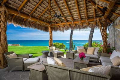 Luxury Villa Photo #11