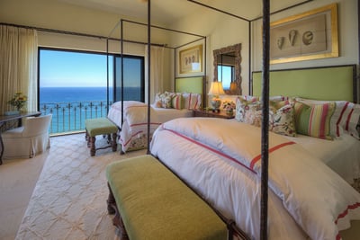 Luxury Villa Photo #35