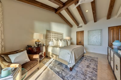 Luxury Villa Photo #24