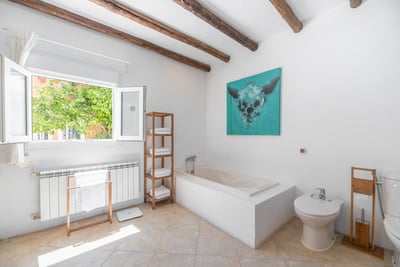 Luxury Villa Photo #31