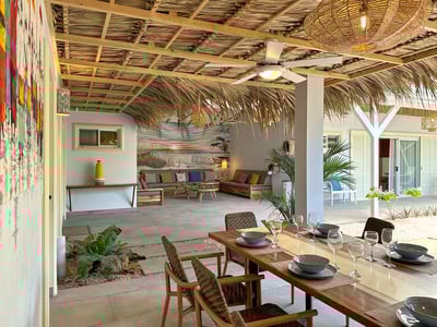 Luxury Villa Photo #17