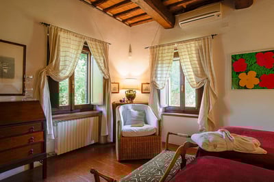Luxury Villa Photo #23