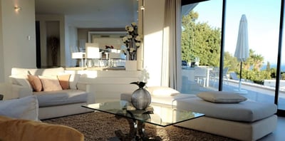 Luxury Villa Photo #16