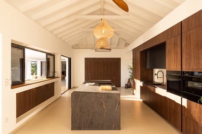 Luxury Villa Photo #14