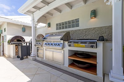 Luxury Villa Photo #13