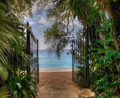 Luxury Villa Photo #4