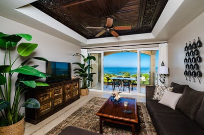 Luxury Villa Photo #13