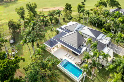 Luxury Villa Photo #4