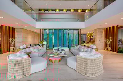Luxury Villa Photo #31